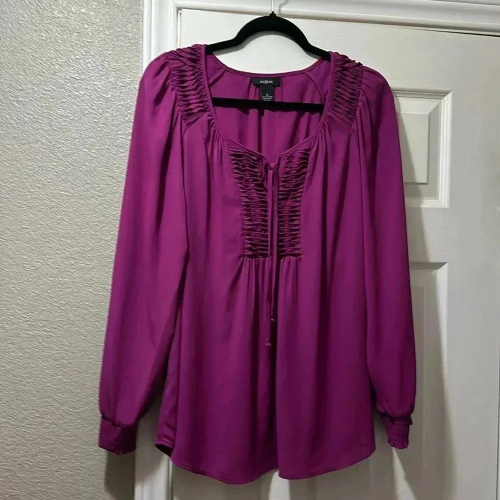 Alfani blouse NWT